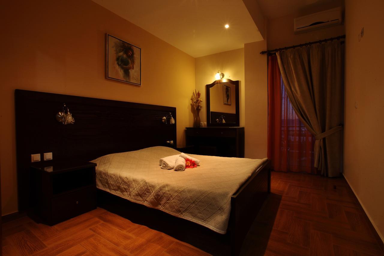 Pantheon Hotel & Suites Nerotriviá Værelse billede